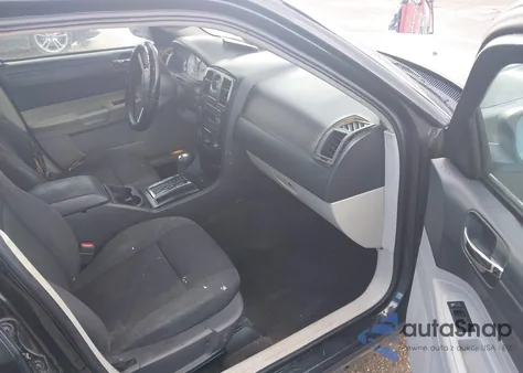 2005 Chrysler 300 z USA, uszkodzony, nr VIN 2C3JA43R45H171182